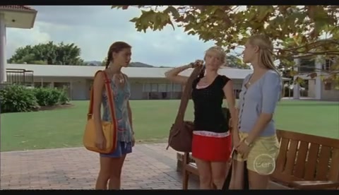 VampireDiariesWorld-dot-Org_H2OJustAddWaterS2E25-1570.jpg