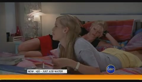 VampireDiariesWorld-dot-Org_H2OJustAddWaterS2E25-1982.jpg