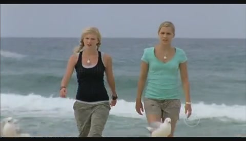 VampireDiariesWorld-dot-Org_H2OJustAddWaterS2E25-2118.jpg