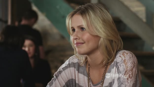 VampireDiariesWorld-dot-org_PrettyLittleLiarsS01E21-1011.jpg