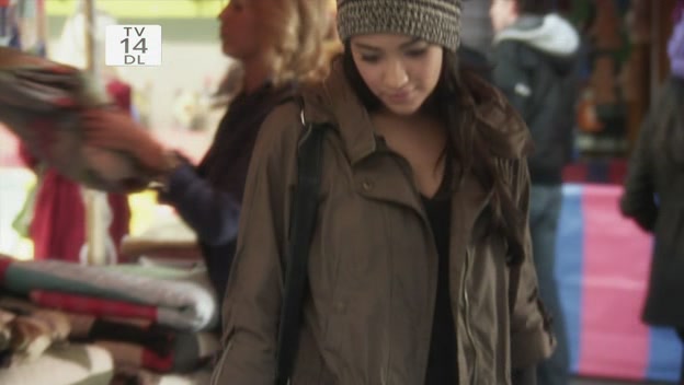 VampireDiariesWorld-dot-org_PrettyLittleLiarsS01E21-1191.jpg