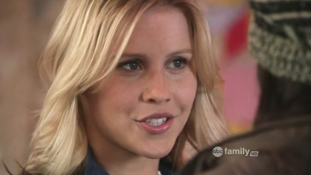 VampireDiariesWorld-dot-org_PrettyLittleLiarsS01E21-1208.jpg