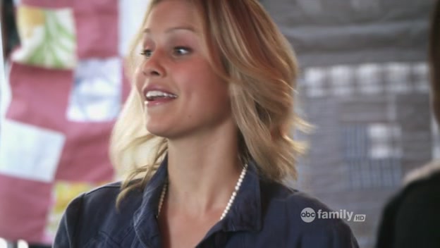 VampireDiariesWorld-dot-org_PrettyLittleLiarsS01E21-1244.jpg