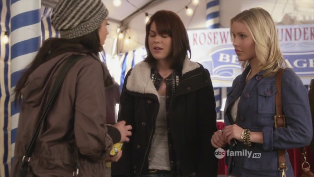 VampireDiariesWorld-dot-org_PrettyLittleLiarsS01E21-1383.jpg