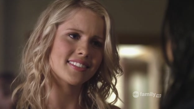 VampireDiariesWorld-dot-org_PrettyLitlleLiarsS02E02-0682.jpg