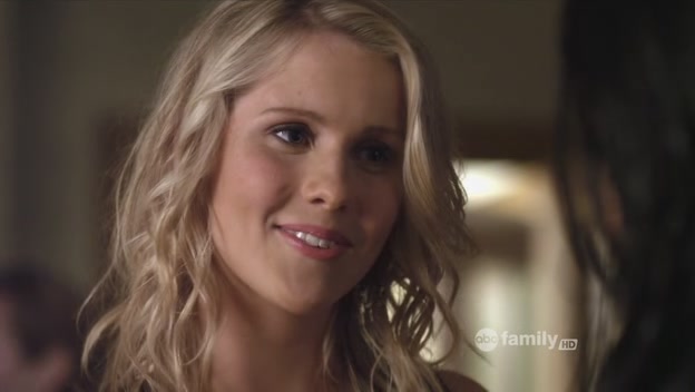 VampireDiariesWorld-dot-org_PrettyLitlleLiarsS02E02-0686.jpg