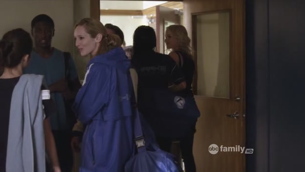 VampireDiariesWorld-dot-org_PrettyLitlleLiarsS02E02-0732.jpg