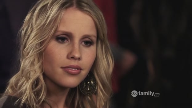 VampireDiariesWorld-dot-org_PrettyLitlteLiarsS02E04-1101.jpg