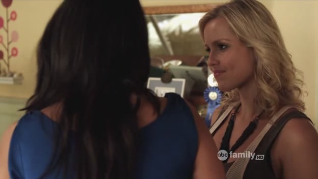 VampireDiariesWorld-dot-Org_PrettyLittleLiars2x06-0872.jpg
