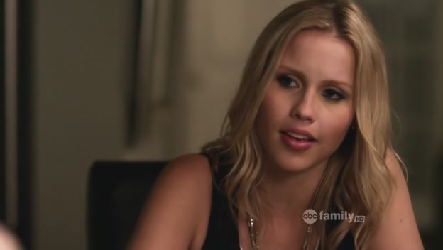 VampireDiariesWorld-dot-Org_PrettyLittleLiarsS02E09-3432.jpg