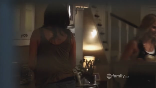 VampireDiariesWorld-dot-Org_PrettyLittleLiarsS02E09-3453.jpg