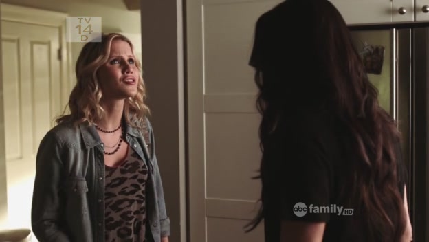VampireDiariesWorld-dot-Org_PrettyLittleLiarsS02E09-4085.jpg