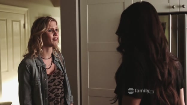 VampireDiariesWorld-dot-Org_PrettyLittleLiarsS02E09-4086.jpg