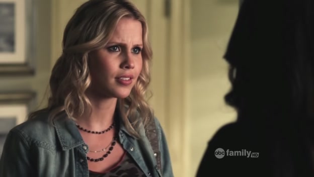VampireDiariesWorld-dot-Org_PrettyLittleLiarsS02E09-4111.jpg