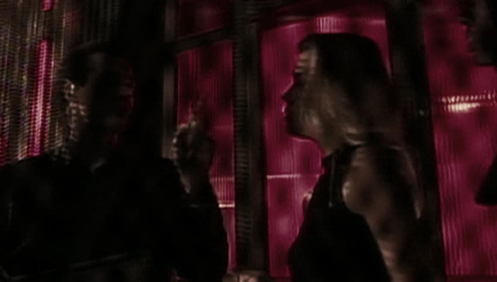 VampireDiariesWorld_dot_nl-Captivity0529.jpg