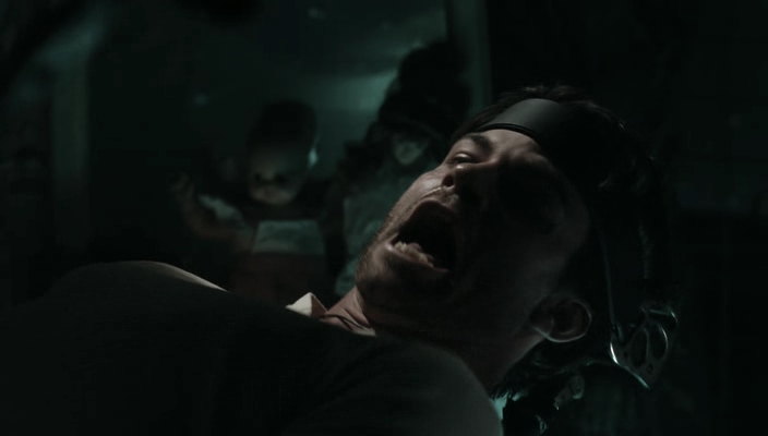VampireDiariesWorld_dot_nl-Captivity3131.jpg