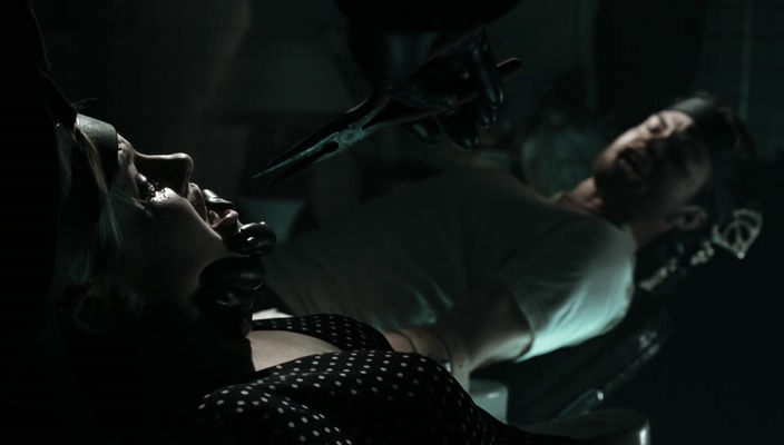 VampireDiariesWorld_dot_nl-Captivity3143.jpg