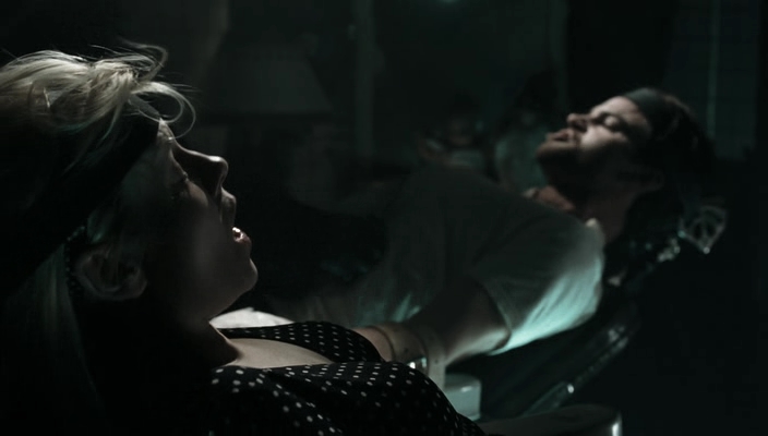 VampireDiariesWorld_dot_nl-Captivity3147.jpg