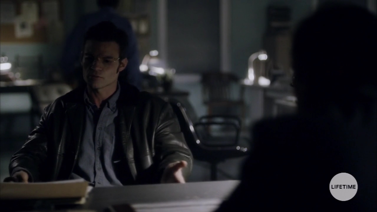 VampireDiariesWorld-dot-nl_TheLostWifeofRobertD00065.jpg