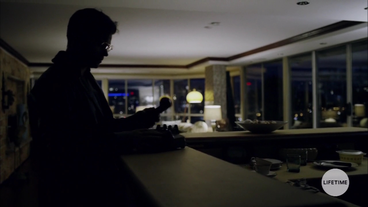 VampireDiariesWorld-dot-nl_TheLostWifeofRobertD00201.jpg
