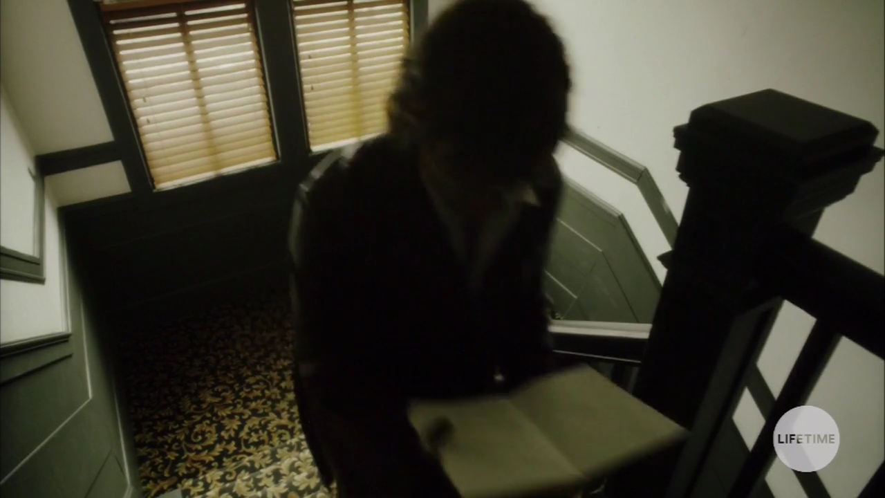 VampireDiariesWorld-dot-nl_TheLostWifeofRobertD00320.jpg
