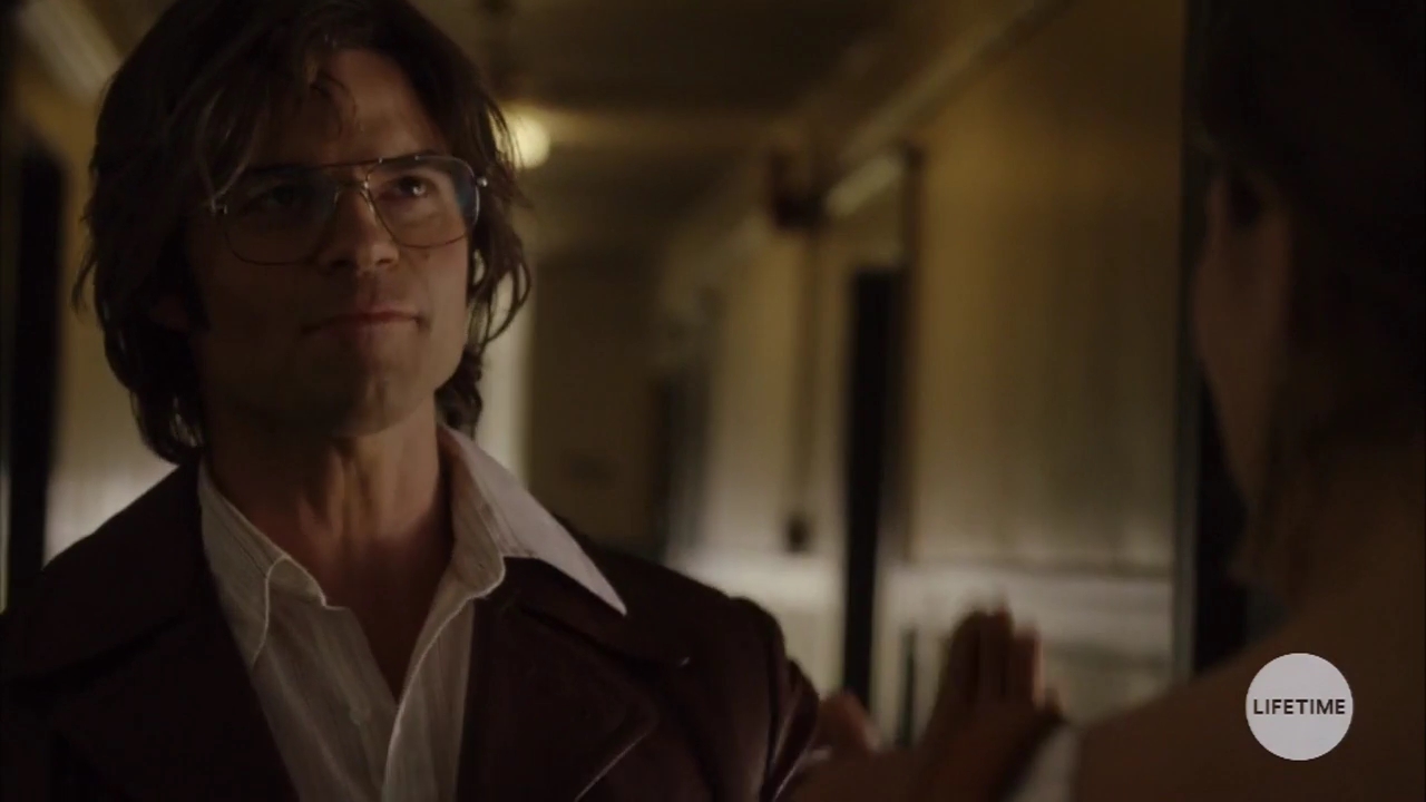 VampireDiariesWorld-dot-nl_TheLostWifeofRobertD00352.jpg