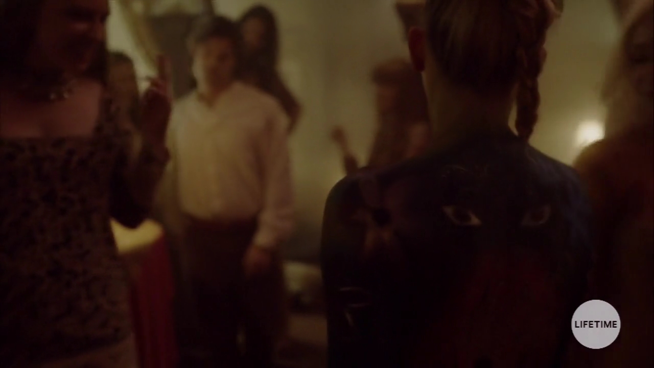 VampireDiariesWorld-dot-nl_TheLostWifeofRobertD00712.jpg