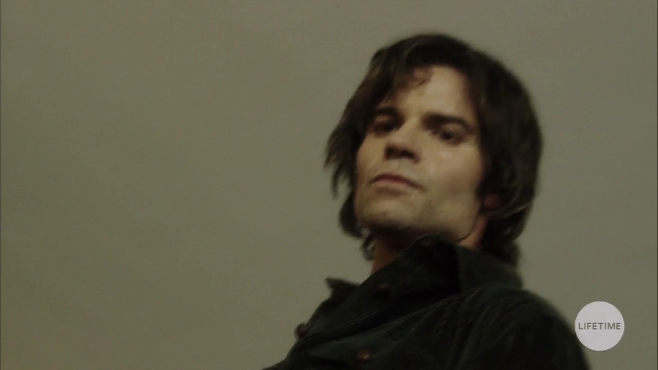 VampireDiariesWorld-dot-nl_TheLostWifeofRobertD02247.jpg