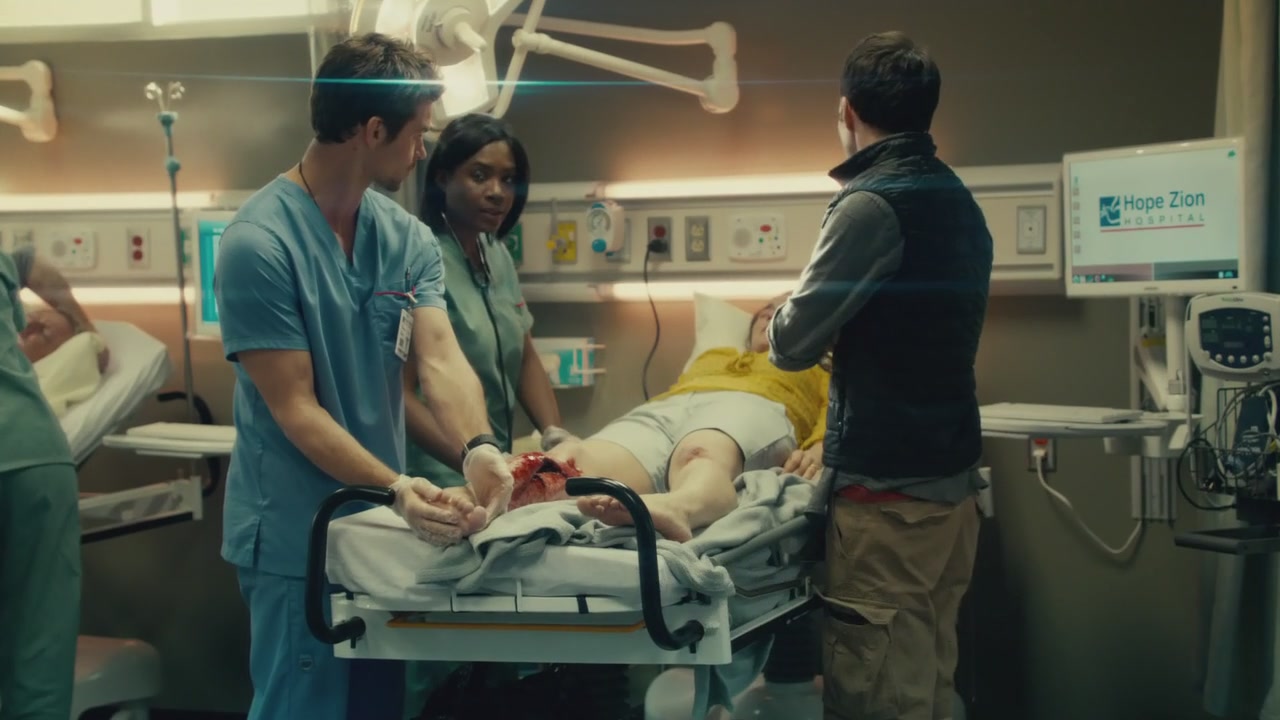 VampireDiariesWorld-dot-org_SavingHopeS01E02-0286.jpg