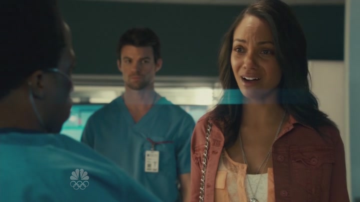 VampireDiariesWorld-dot-org_SavingHopeS01E03-1424.jpg