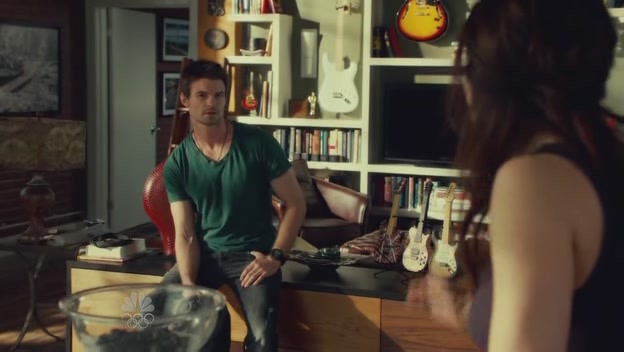 VampireDiariesWorld-dot-org_SavingHopeS01E05-0482.jpg VampireDiariesWorld-dot-org_SavingHopeS01E05-0482.jpg