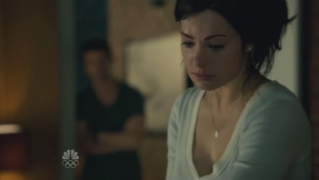 VampireDiariesWorld-dot-org_SavingHopeS01E05-2092.jpg
