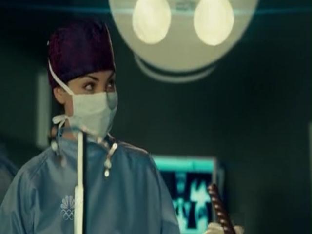VampireDiariesWorld-dot-org_SavingHopeS01E06-0339.jpg