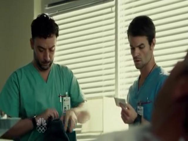 VampireDiariesWorld-dot-org_SavingHopeS01E06-0511.jpg