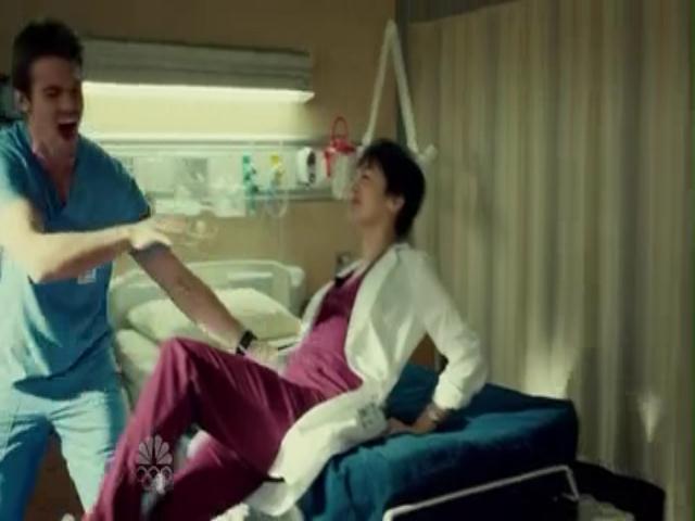 VampireDiariesWorld-dot-org_SavingHopeS01E06-1333.jpg