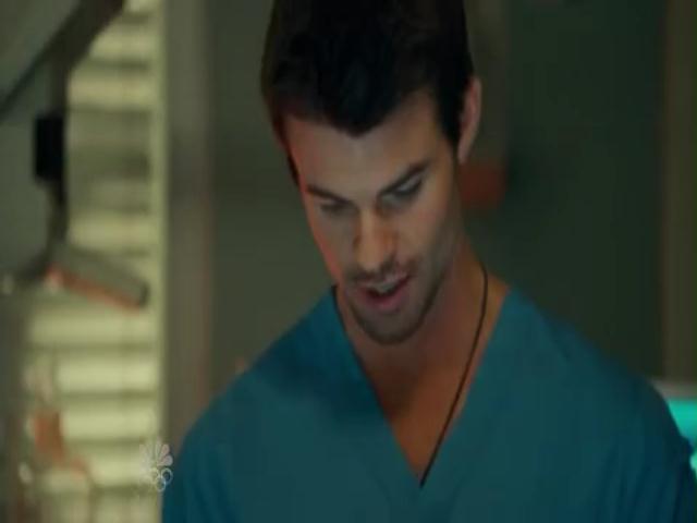 VampireDiariesWorld-dot-org_SavingHopeS01E06-1866.jpg