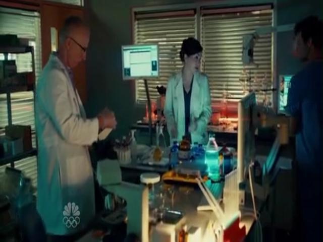 VampireDiariesWorld-dot-org_SavingHopeS01E06-1876.jpg VampireDiariesWorld-dot-org_SavingHopeS01E06-1876.jpg