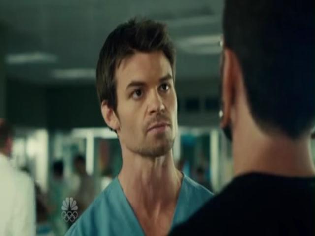 VampireDiariesWorld-dot-org_SavingHopeS01E07-0612.jpg