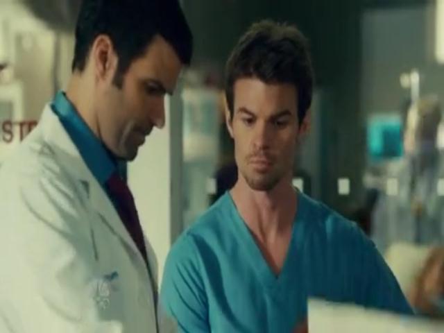 VampireDiariesWorld-dot-org_SavingHopeS01E07-1487.jpg
