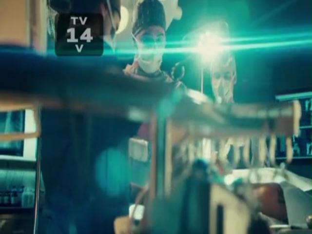 VampireDiariesWorld-dot-org_SavingHopeS01E07-1547.jpg