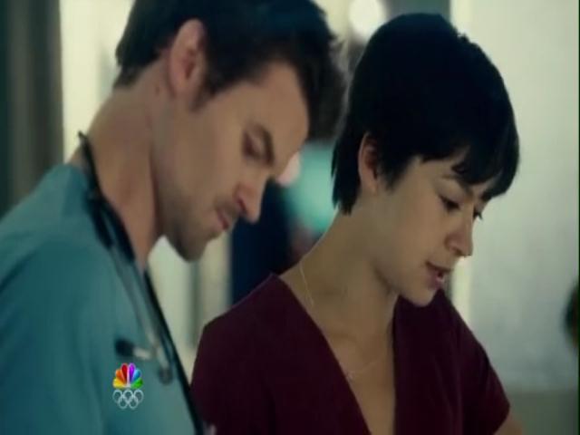 VampireDiariesWorld-dot-org_SavingHopeS01E08-0058.jpg