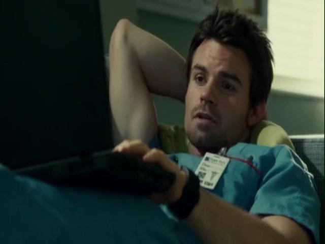 VampireDiariesWorld-dot-org_SavingHopeS01E08-0922.jpg