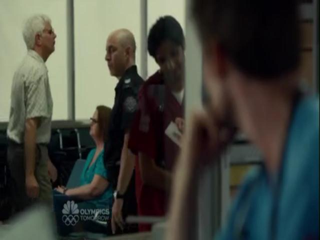 VampireDiariesWorld-dot-org_SavingHopeS01E08-1545.jpg