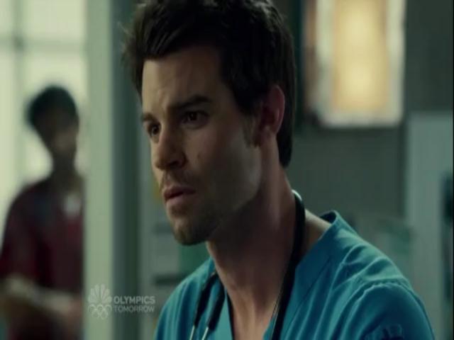 VampireDiariesWorld-dot-org_SavingHopeS01E08-1568.jpg