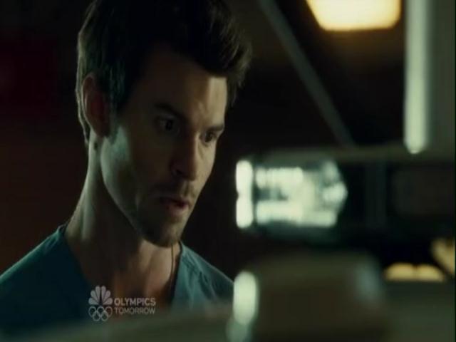 VampireDiariesWorld-dot-org_SavingHopeS01E08-1694.jpg
