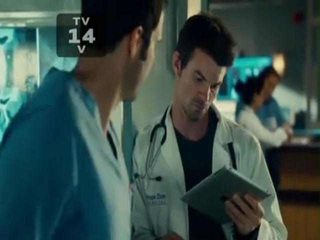 VampireDiariesWorld-dot-org_SavingHopeS01E09-1112.jpg