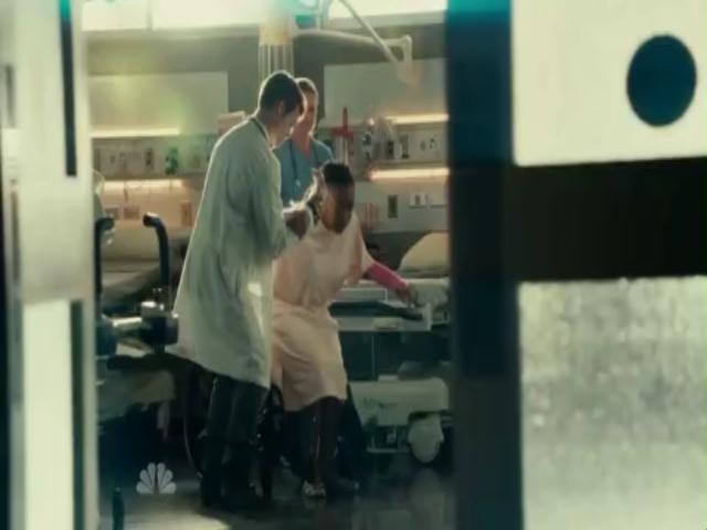 VampireDiariesWorld-dot-org_SavingHopeS01E09-2452.jpg