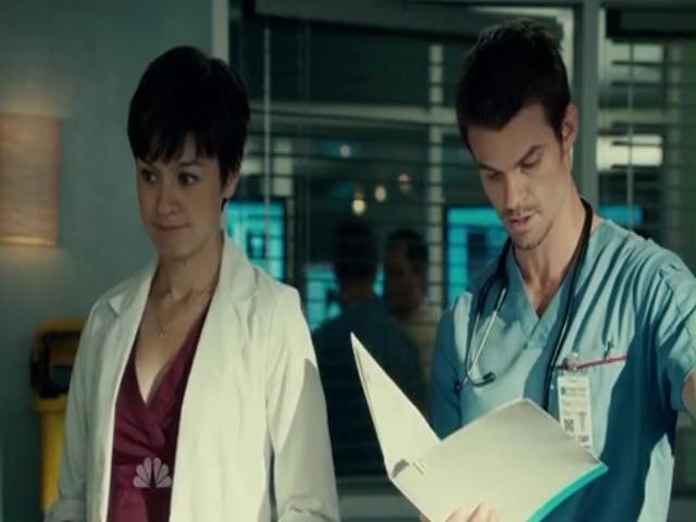 VampireDiariesWorld-dot-org_SavingHopeS01E11-0363.jpg