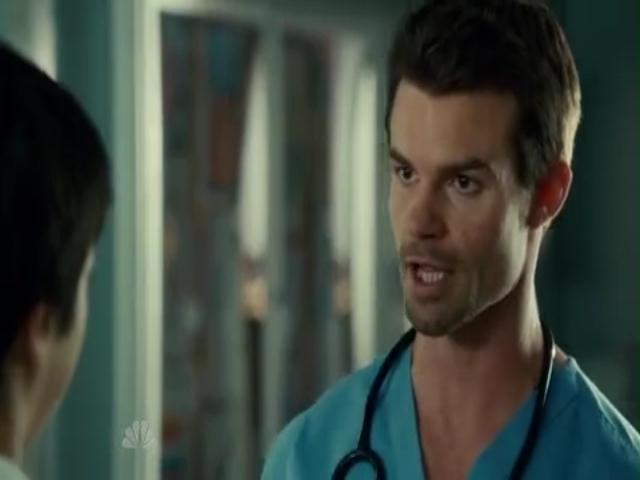 VampireDiariesWorld-dot-org_SavingHopeS01E11-0438.jpg