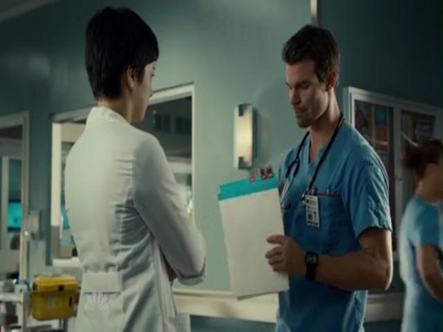 VampireDiariesWorld-dot-org_SavingHopeS01E11-0456.jpg